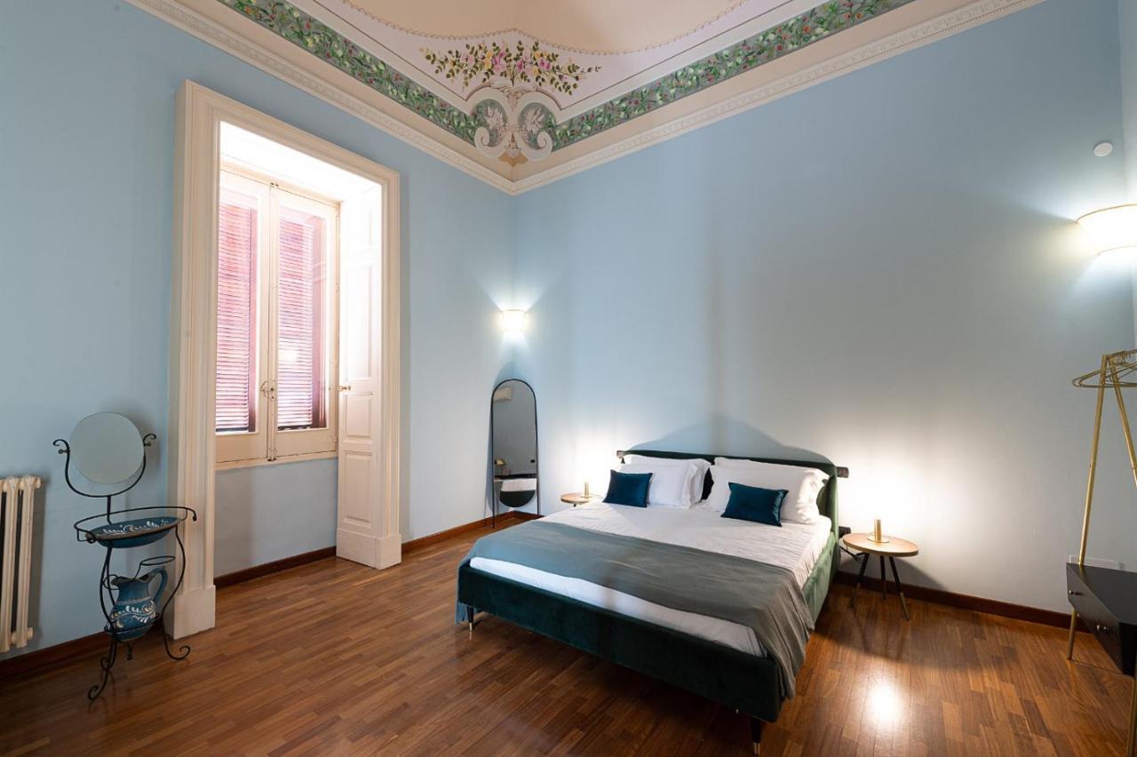 Palazzo Francesco Grassi Bed & Breakfast Aradeo Ruang foto