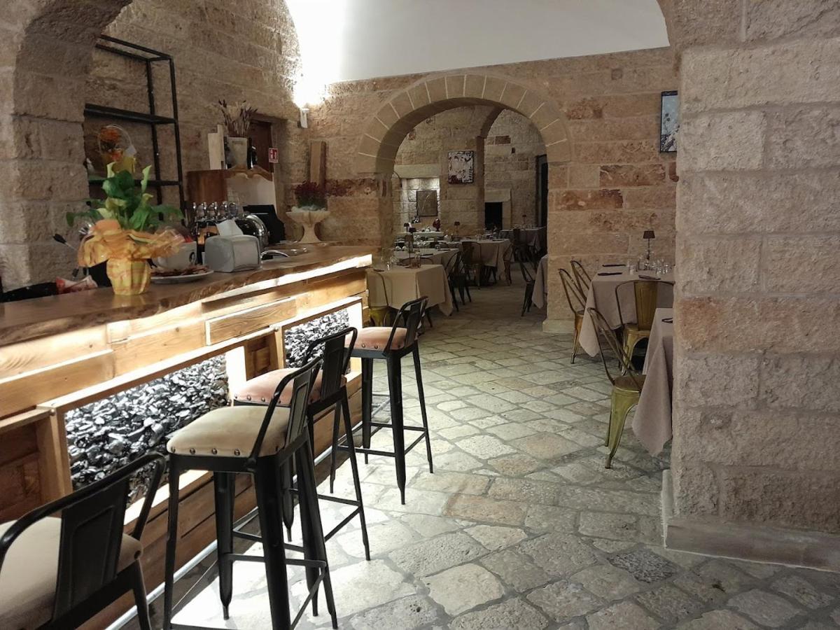 Palazzo Francesco Grassi Bed & Breakfast Aradeo Bagian luar foto